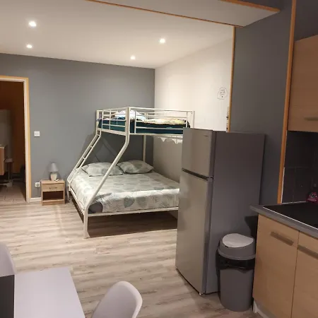 Апартаменты La Riviera La Fere